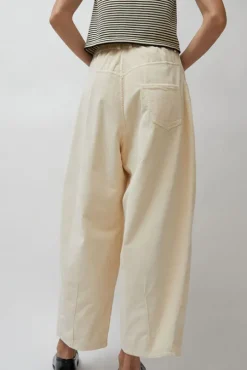 Corduroy Baggy Pants in Butter