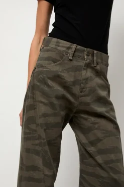 Full Twisted Seam Pant in Bark