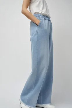 Polly Elastic Waist Jean in Light Blue