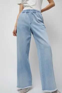 Polly Elastic Waist Jean in Light Blue